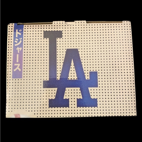 LOS ÁNGELES DODGERS YOSHINOBU YAMAMOTO BOBBLEHEAD - Picture 6 of 6